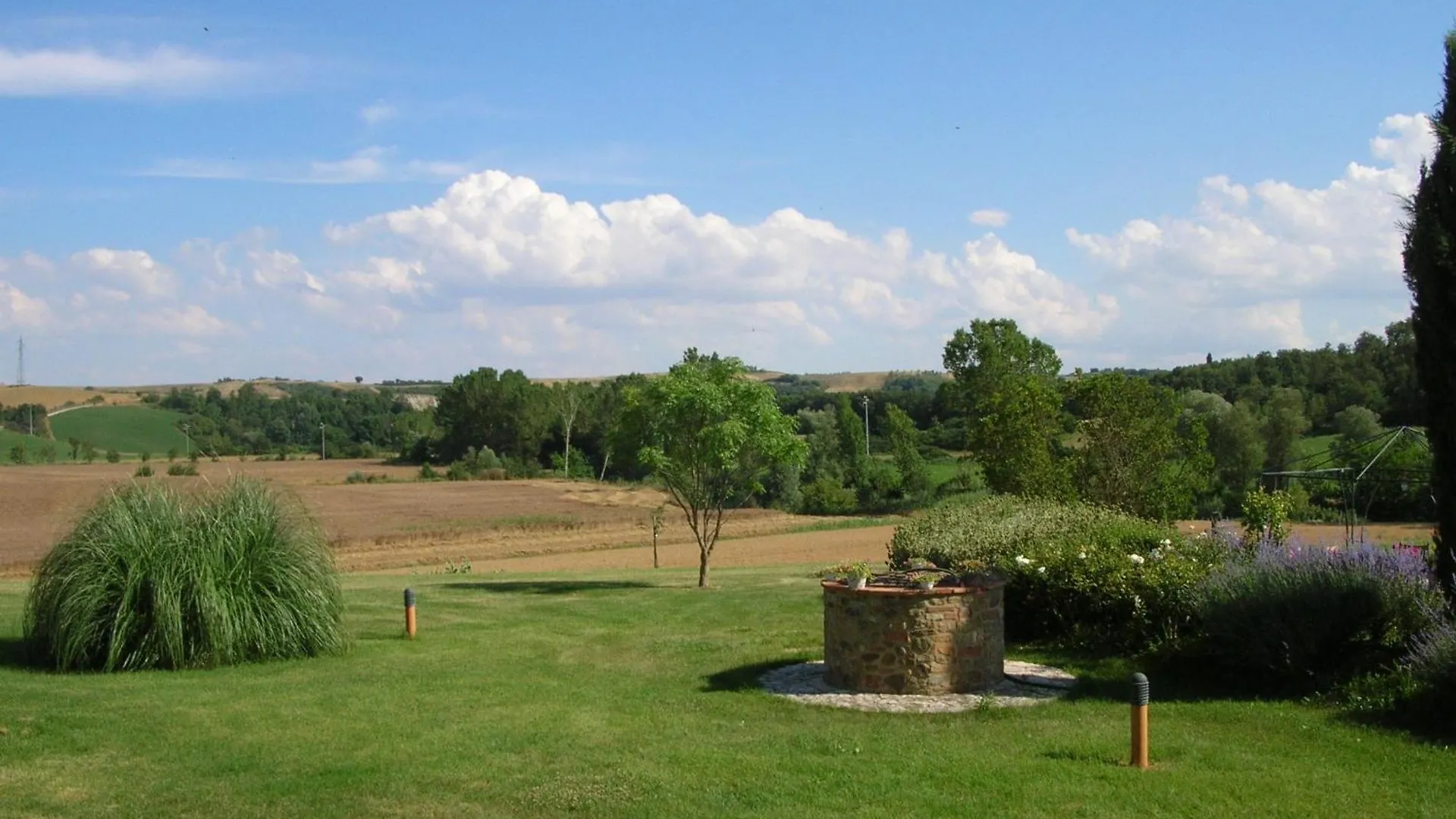أسكيانو Agriturismo Il Poderino إيطاليا