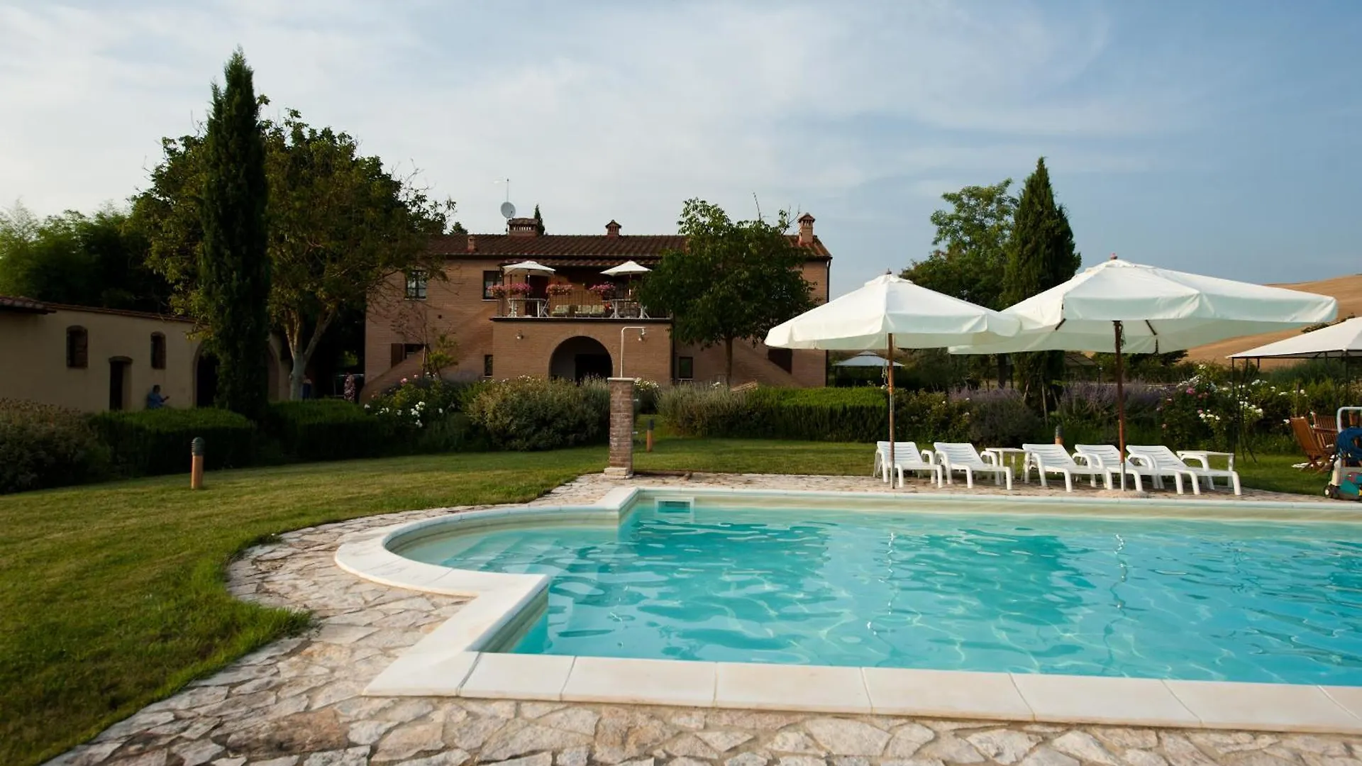 منزل ريفي أسكيانو Agriturismo Il Poderino إيطاليا